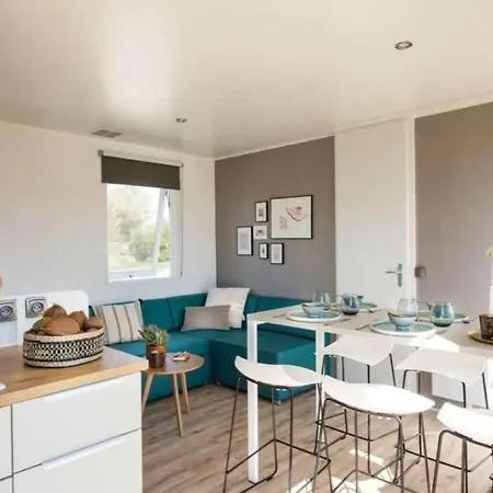 Mobil-home Spacieux Avec Terrasse - - Api-1-52-1453