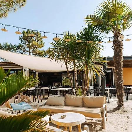 Mobil-home Spacieux Avec Terrasse - Saint-jean-de-monts - Api-1-52-1453 Saint-Jean-de-Monts