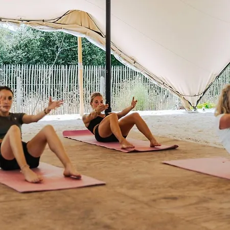 Mobil-home Spacieux Avec Terrasse - Saint-jean-de-monts - Api-1-52-1453 * Saint-Jean-de-Monts