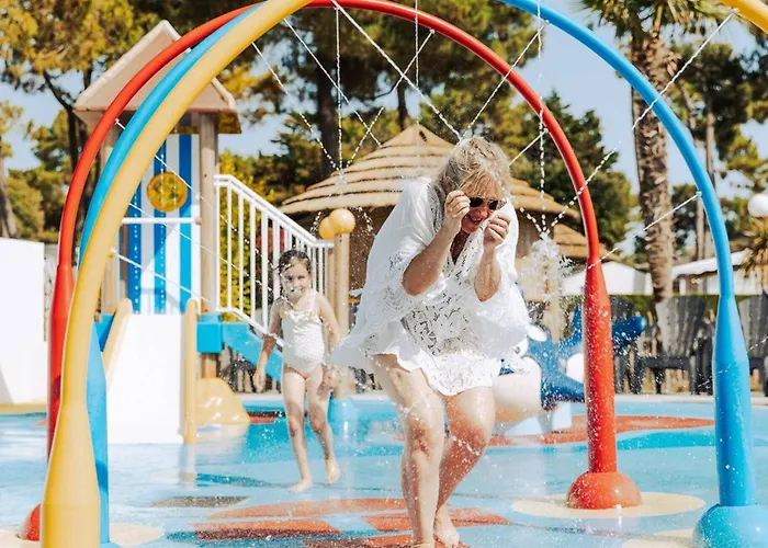 Mobil-home Spacieux Avec Terrasse - Saint-jean-de-monts - Api-1-52-1453 Parque de Campismo Saint-Jean-de-Monts