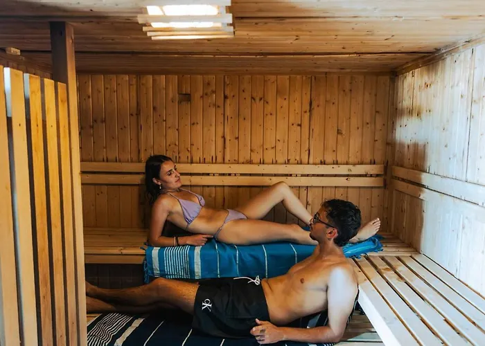 Mobil-home Spacieux Avec Terrasse - - Api-1-52-1453 *